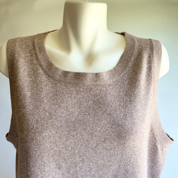 New Vince Camuto Cream Beige Polyester Sleeveless Pullover size XL - Picture 12 of 12